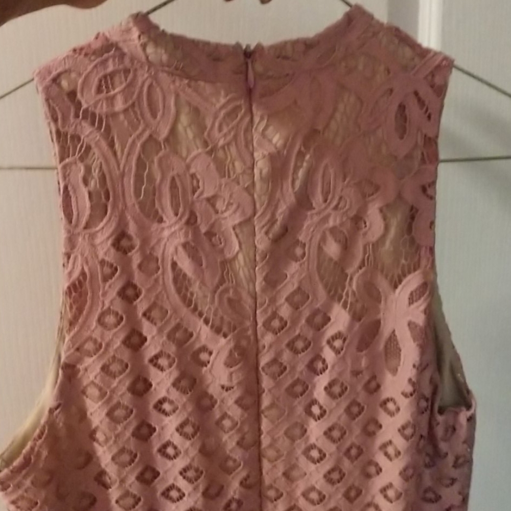 Dress - Picture 3 of 4